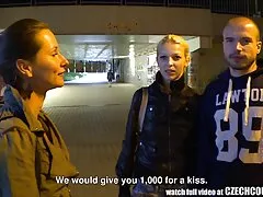 Nghiệp dư blowjob brunette hardcore pov sẽ gái xinh không che thiếu niên