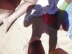 Đồng tính nữ sex thu dam k che tức giận phá hủy một ngôi nhà và vọt ra tất cả hơn các phòng khách